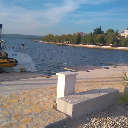 House Lily Apartment Sibenik